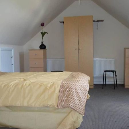 London Comfy Doubles Aparthotel Bagian luar foto