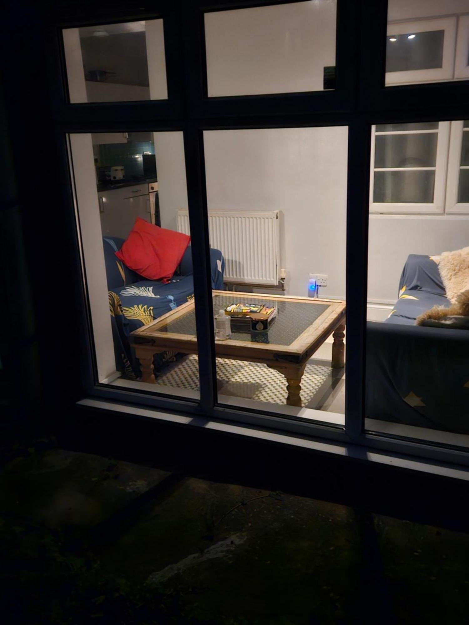 London Comfy Doubles Aparthotel Bagian luar foto